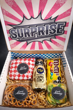 Desayuno Surprise Snacks | Sandwich, Pretzels, Gomitas, Café y M&M's