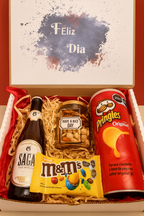Box con cerveza botanas y chocolate regalo para toda ocasiòn