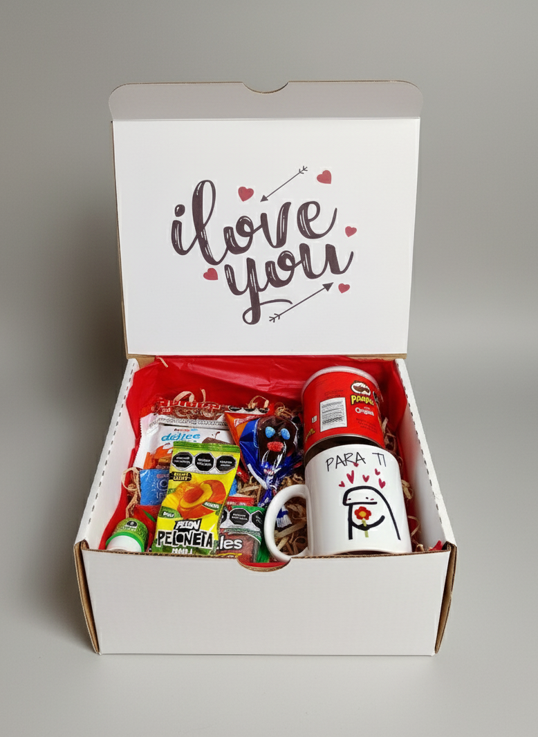 taza deformito flork para ti con dulces y papas