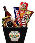 bouquet arreglo con cerveza artesanal y botanas con diseño de calavera halloween dia de muertos 